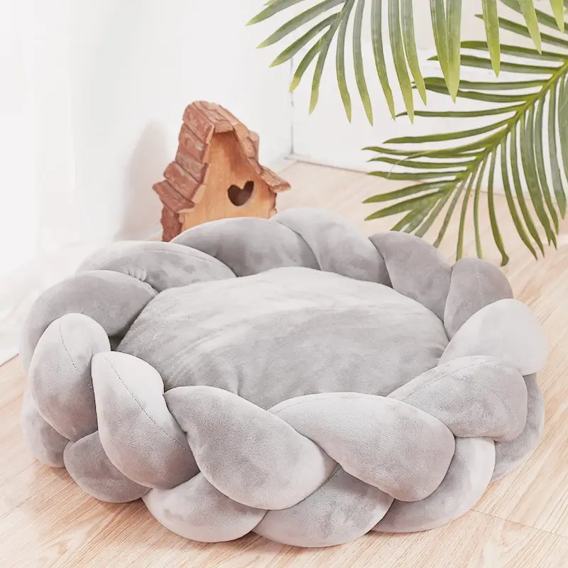 Knit Pet Bed
